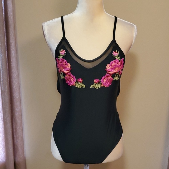 Xhilaration Other - NWOT Xhilaration swimsuit size Medium
